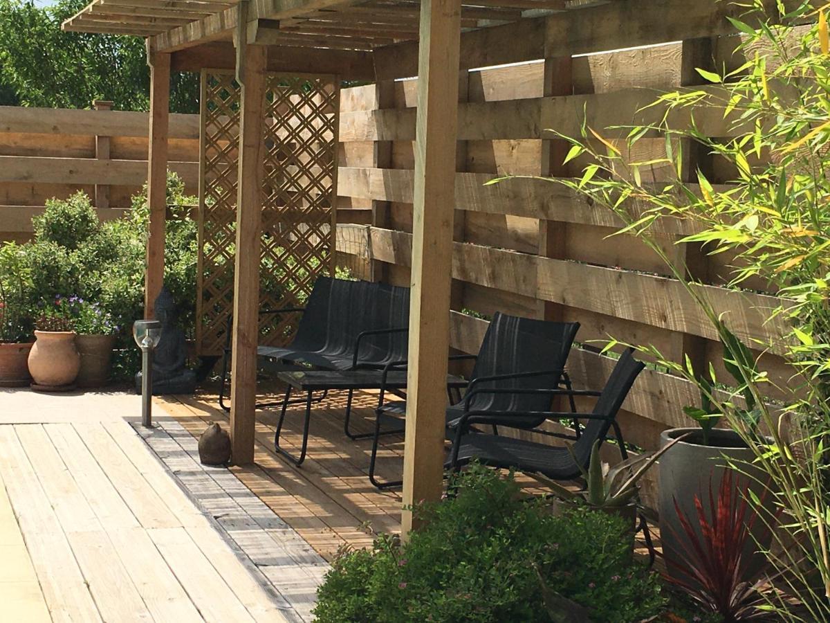 Appartamento Soleil Lotus Saint-Hilaire-de-Brethmas Esterno foto