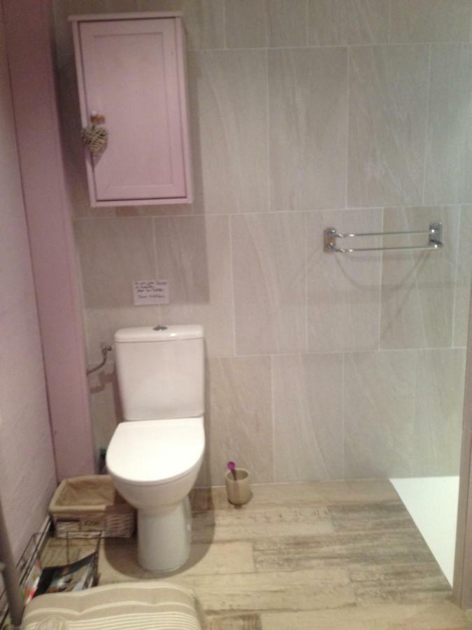 Appartamento Soleil Lotus Saint-Hilaire-de-Brethmas Esterno foto