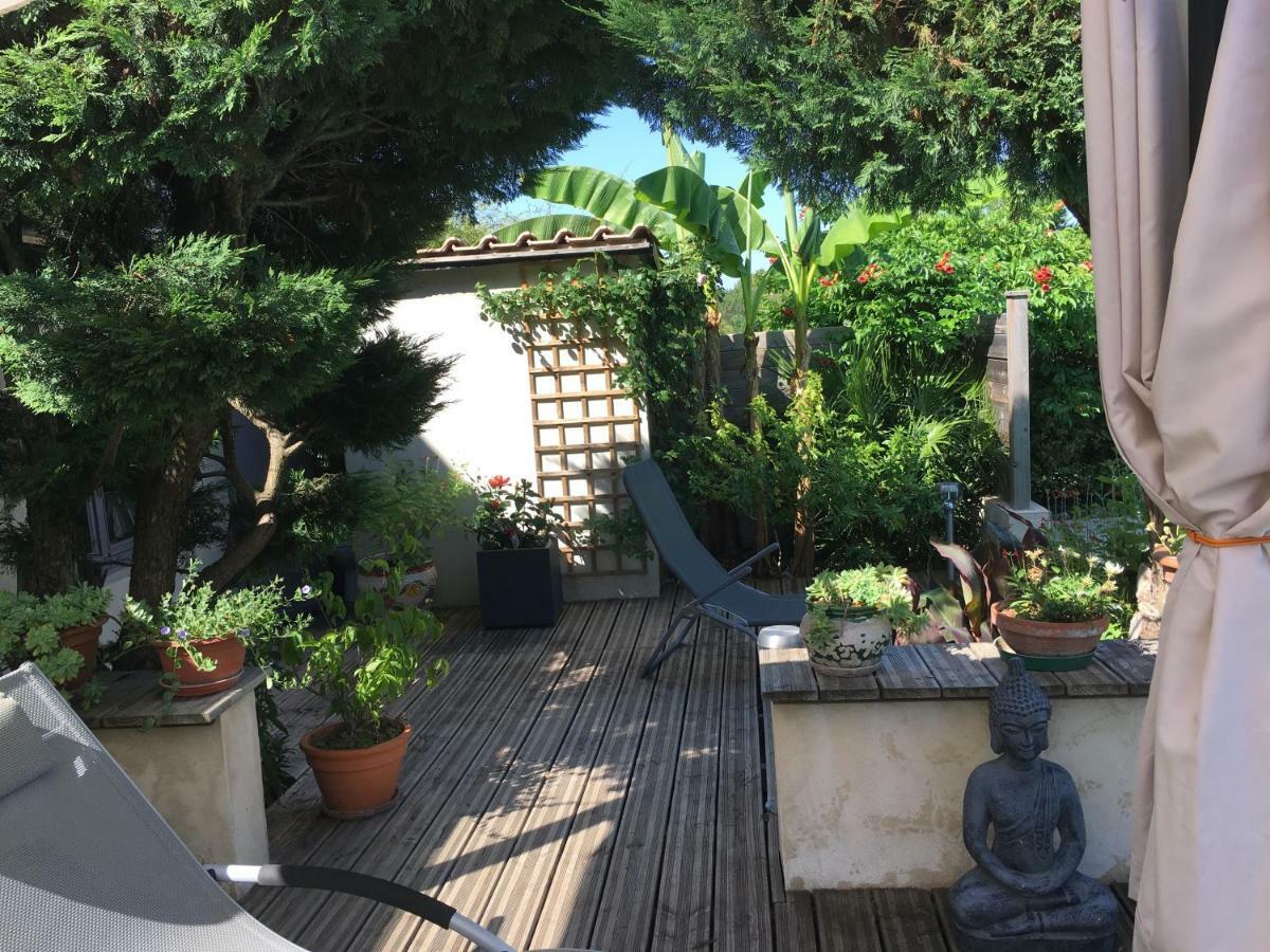Appartamento Soleil Lotus Saint-Hilaire-de-Brethmas Esterno foto
